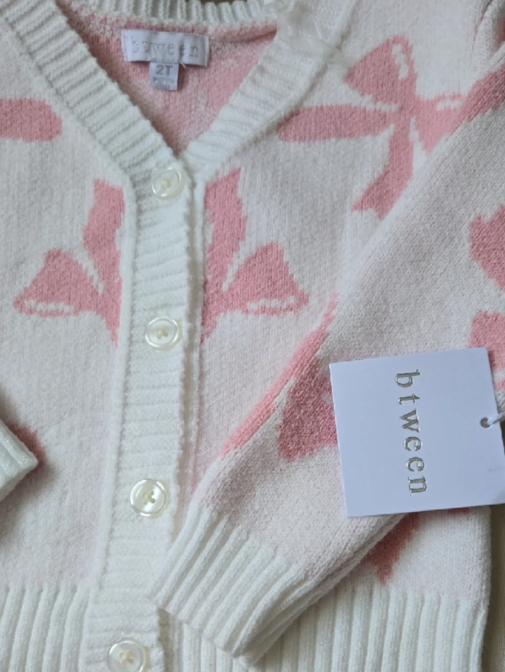 New Toddler Cream Cardigan with Pink Bow Set W/ Flare Leggins - Picture 4 of 6